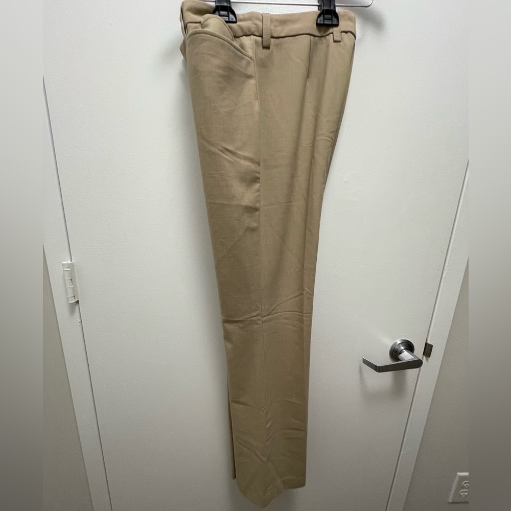 Women’s Stretch GAP pants - size 2R camel colour